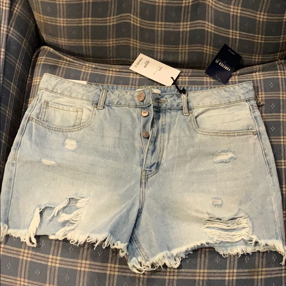 Forever 21 boyfriend shorts NEW WITH TAGS